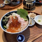 海鮮丼専門店 鎌倉 五鉃 - 参鉄