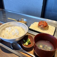 鉄板和食とワイン 萬鉄 - 