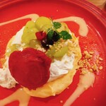 むさしの森珈琲 - シャインマスカットパンケーキ