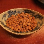 籠太 - ピーナッツもあります。