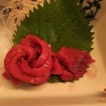 籠太 - 会津は馬刺しも美味しい。蹴飛ばしと言います。