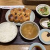 餃子の丸満 本店