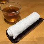 Unagi Yondaime Kikukawa - お茶とおしぼり