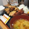 KITCHEN 鑓水商店 - ザンギ食べ比べ定食(￥1000)。本来は6個ですが、クーポンで8個です！