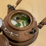 汐浜 - 松茸土瓶蒸し
