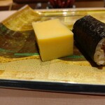 上野 寿司 祇園 - 玉子。