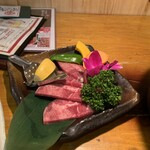 炭火焼肉 火の国 - 