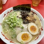 玉名拉麺 千龍 - ラーメン750円＋煮卵150円