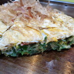 Okonomiyaki Teppanyaki Kinta - 「九条ねぎのお好み焼（並）（紅生姜、しょうゆ）」（1,078円）