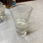 ゆたか食堂 - 振る舞い酒、広島の亀齢　この日はシーバス込みで6000円台