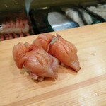 Chimoto Sushi - 赤貝。これも肉厚でしたね。