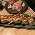肉と日本酒いぶり - 穴子寿司と刺し盛り^ - ^