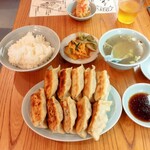 餃子専門店 喜喜 - 焼餃子セットW