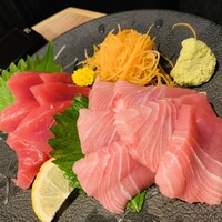 肉と日本酒いぶり 有楽町店 - 刺し盛り^ - ^