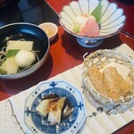 豆腐料理と吟醸せいろ蒸し 八かく庵 - 