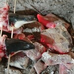 うなぎのいとう - この状態でもまだ頭は動いています。恐るべし鰻の生命力。