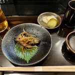 Tonkatsu Yamamoto - へれかつ定食には、鰯の生姜煮が付く
