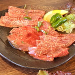 炭火焼肉中込精肉店 - 和牛特選赤身3点盛　3980円