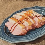 チイナ邸 窯焼きピザ＆生パスタ＆大衆イタリア料理のダイニングバー - 