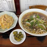 珍来 - チャーハンラーメンセット