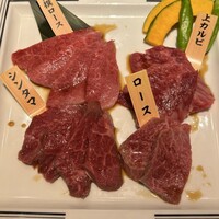 和牛焼肉 神楽坂 牛ます - 