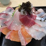 魚河岸酒場 ザ・築地 - 【2023/9】おまかせ海鮮丼1500円アップ3