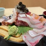 魚河岸酒場 ザ・築地 - 【2023/9】おまかせ海鮮丼1500円アップ1