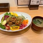 RotaCafe - 大豆唐揚げの玄米ベジボウル１６５０円。