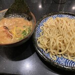 青山焼鳥倶楽部 昼の部 らーめん・つけ麺屋 - 