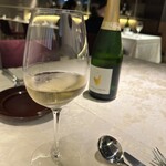 RESTAURANT L’ESPRIT DE CHEVALIER - 