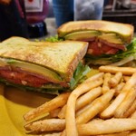 グリーディ フォックス バーガー - 