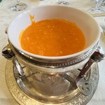 筑紫樓 - ふかひれ蟹卵入りスープ