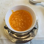 筑紫樓 - ふかひれ蟹卵入りスープ
