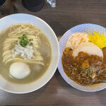 ヌードル＆スパイスカレー 今日の1番 - 本日，9月10日(日) AM 05:58分の来店