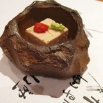Hachiuma - くるみ豆腐の先付け
