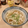 Sanukino Aji Iwakyuu - ひやかけ　500円　※最初、醤油うどんで注文しましたが、冷たい出汁を入れて、ひやかけにしました