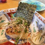 スシコーヒー - ホタテの炭焼き