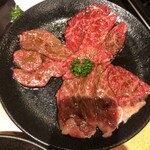 焼肉問屋 牛蔵 - 