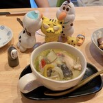 Yaoya Hitomi Derika Ando Kicchin - 三豊なすと鶏のグリーンカレー　※本日のおばんざい