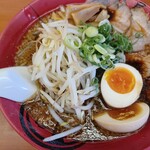 ラーメン魁力屋 - 漆黒ラーメン味玉