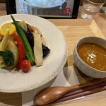 Spice and Vegetable 夢民 - 14種の野菜カレー