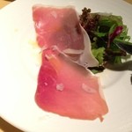 Patisserie ＆Restaurant Amour - パルマ産生ハム　￥３００