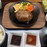 Kenran Gyuu Dainingu Gen - 見島牛極ハンバーグ2,150円➕ご飯セット350円