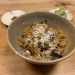 柚木元 - ヤマドリダケの炊き込みご飯　チーズ乗せ