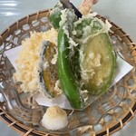 そば処 濱勢 - 天ザルの天麩羅