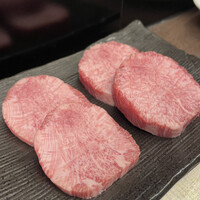 東京食肉市場直送 肉焼屋 D-29 広尾店 - 
