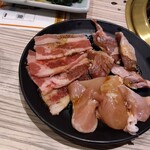 安楽亭 野田店 - お肉プレート