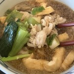 Teuchi Udon Kotobukian - 肉汁のアップ