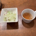 レストランヤンキィース - サラダとスープ