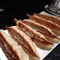 膳處漢ぽっちり - 大きな焼き餃子